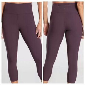 Athleta Ultimate Donny  Mesh Capri
